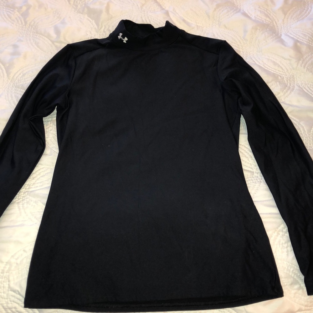 Under Armour long sleeve shirt. Size Large